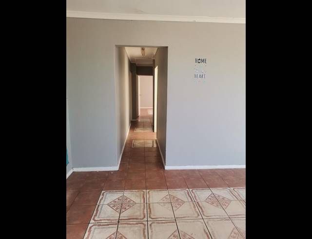 4 BEDROOM PROPERTY TO RENT IN MALABAR